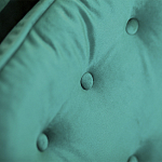 Кресло с мягкой обивкой из велюра на 4-х ножках из массива березы Scarlett Armchair green варинант исполнения - 4 | Loft Concept в Орле