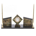 Настольный канцелярский набор из змеевика и офиокальцита с визитницами и часами Successful Leader варинант исполнения - 1 | Loft Concept в Орле