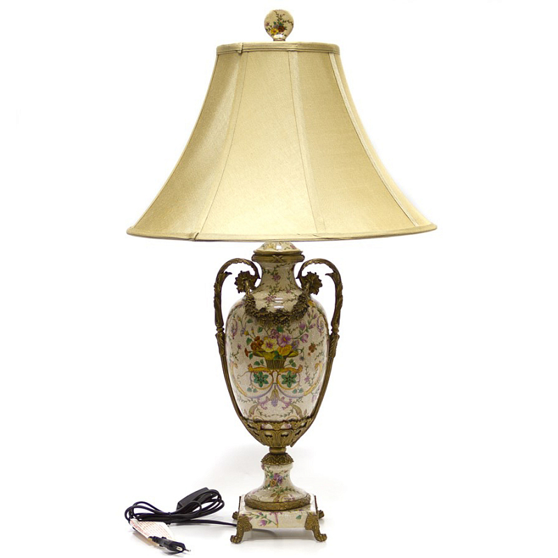 Настольная лампа Flower Wreath Lamp Белый Бронза Бежевый Настольная лампа Flower Wreath Lamp Белый Бронза Бежевый в Орле | Loft Concept