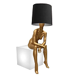 Лампа MANNEQUIN LAMP с абажуром девушка на кресле варинант исполнения - 3 | Loft Concept в Орле