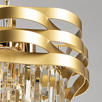 Люстра цвета матового золота с металлическими лентами и длинными прозрачными подвесками Gilded Waves варинант исполнения - 6 | Loft Concept в Орле