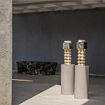 Настольная лампа с основанием из 24 выточенных сферических камней Through Stone варинант исполнения - 4 | Loft Concept в Орле