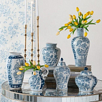 Ваза с крышкой и голубым цветочным рисунком на белом фоне Blue & White Ornament варинант исполнения - 7 | Loft Concept в Орле