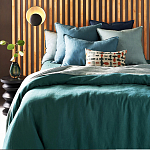 Фигурный приставной столик бордового цвета  AMORPHOUS варинант исполнения - 4 | Loft Concept в Орле