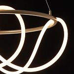 Люстра подвесная круглая золотого цвета с белыми изогнутыми световыми линиями Luke Lampco Tracer Lamp варинант исполнения - 5 | Loft Concept в Орле