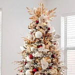 Заснеженная Новогодняя Ель с золотыми листьями и цветами в комплекте варинант исполнения - 2 | Loft Concept в Орле