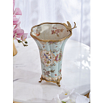 Ваза голубого цвета из фарфора с цветочным рисунком и бронзовой стрекозой Blue Garden варинант исполнения - 7 | Loft Concept в Орле