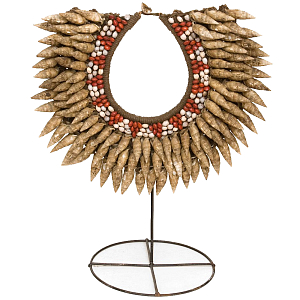 Этническое ожерелье из ракушек на подставке Ethnic Necklace Sharp Shells